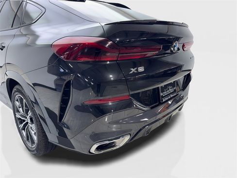 Used 2025 BMW X6 xDrive40i image 19