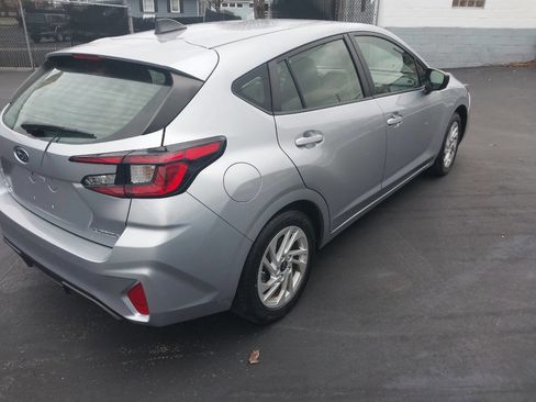 Used 2024 Subaru Impreza 2.0i AWD/4WD image 3
