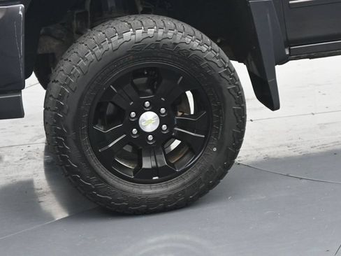 Used 2016 Chevrolet Silverado 1500 LT w/ All Star Edition AWD/4WD image 12