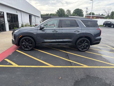 Used 2025 Hyundai Palisade XRT AWD/4WD image 3