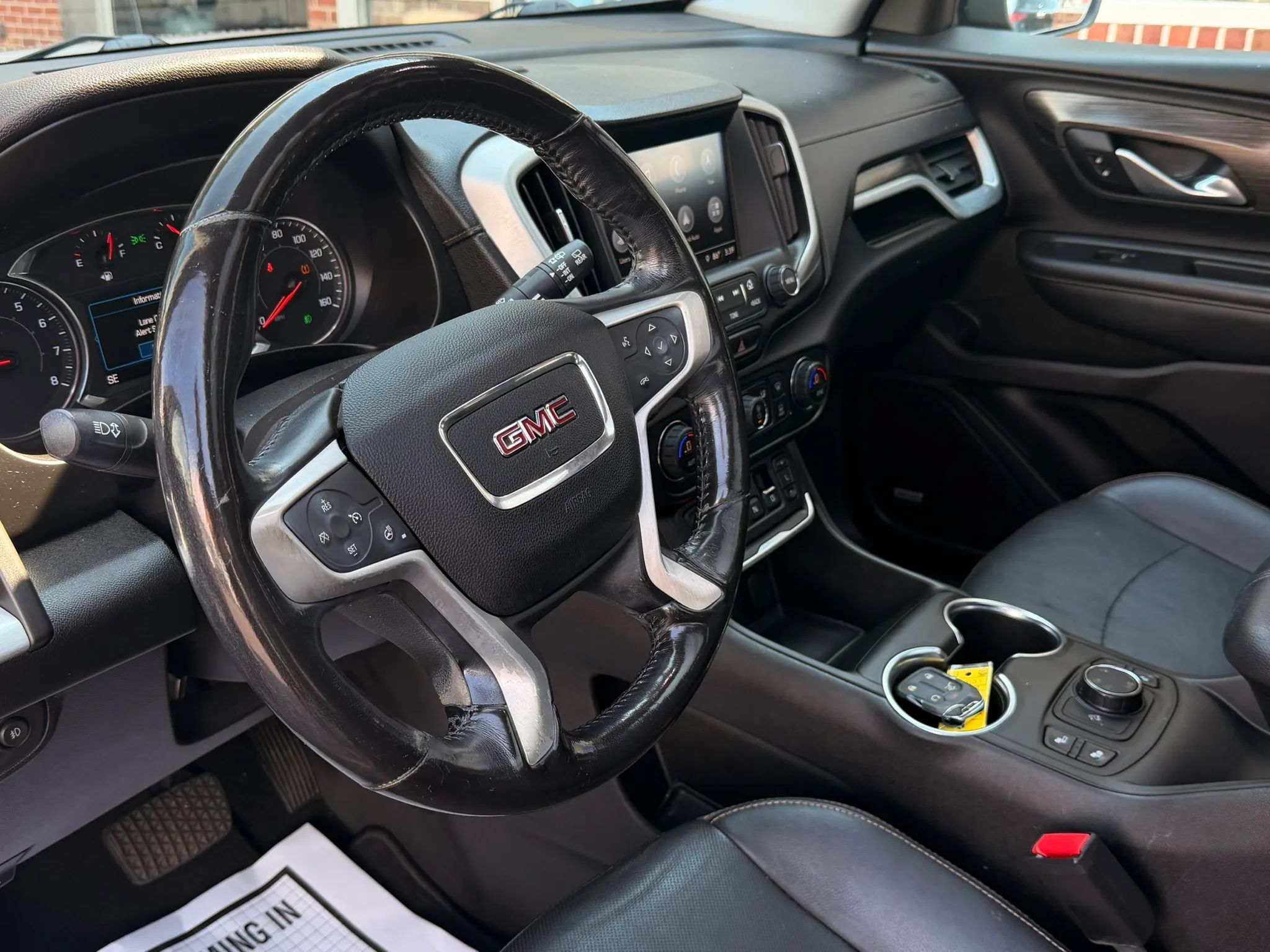 Used 2018 GMC Terrain SLT w/ Preferred Package AWD/4WD image 9