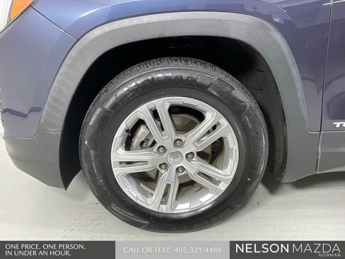 Used 2018 GMC Terrain SLE FWD image 10