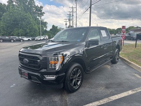 Used 2022 Ford F150 XLT w/ Equipment Group 302A High AWD/4WD image 6