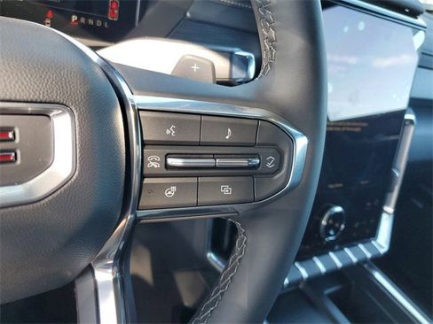 New 2026 GMC Acadia Elevation image 27