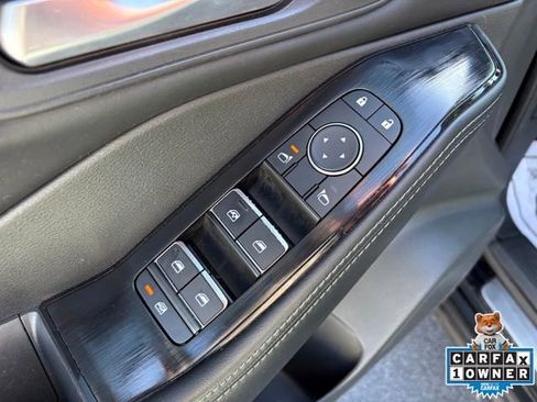 Used 2024 Nissan Rogue SL image 24