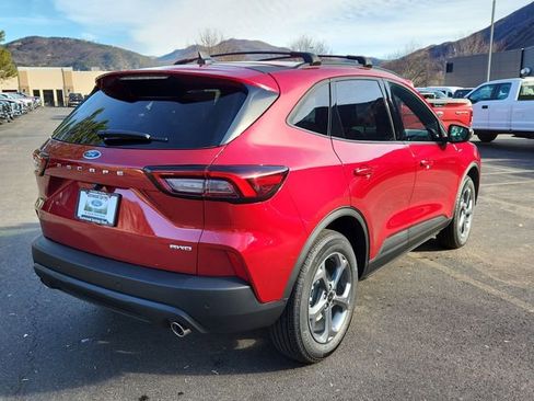 New 2026 Ford Escape ST-Line w/ Tech Pack #1 AWD/4WD image 3