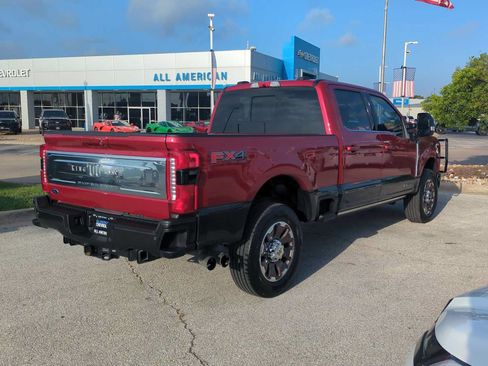 Used 2024 Ford F250 King Ranch w/ FX4 Off-Road Package AWD/4WD image 8