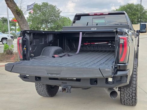 Certified 2024 GMC Sierra 2500 AT4 w/ Technology Package AWD/4WD image 25