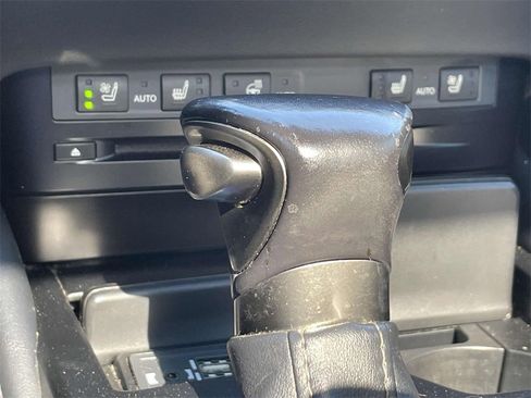 Used 2019 Lexus ES 350 image 31
