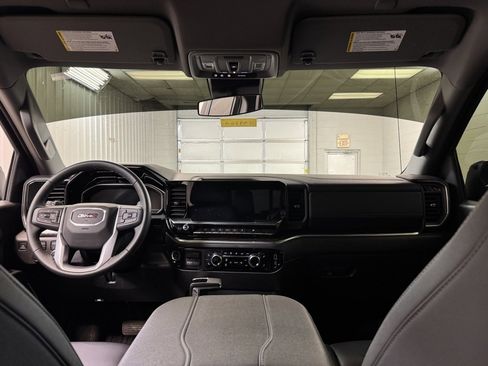 Used 2025 GMC Sierra 1500 Elevation w/ Elevation Premium Package image 21