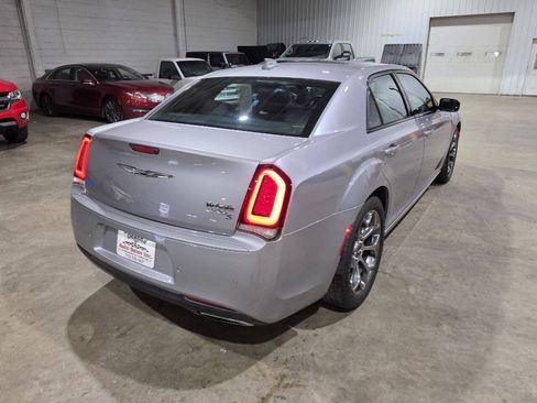 Used 2018 Chrysler 300 S w/ Safetytec Plus Group RWD image 11