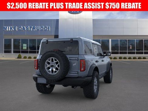 New 2025 Ford Bronco Badlands image 8