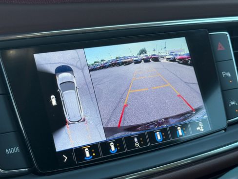Used 2021 Buick Enclave Avenir w/ Avenir Technology Package FWD image 19