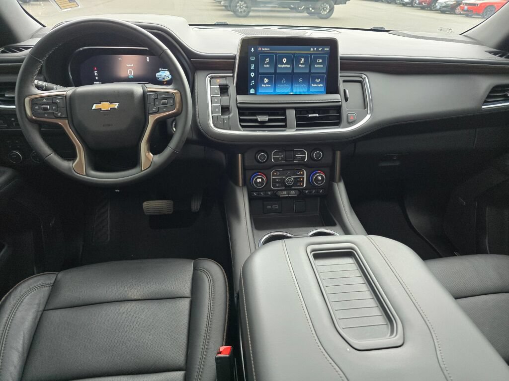Used 2023 Chevrolet Tahoe High Country AWD/4WD image 23