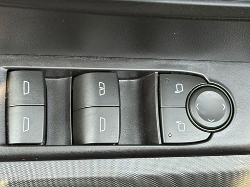 Used 2026 Chevrolet Colorado Trail Boss AWD/4WD image 13