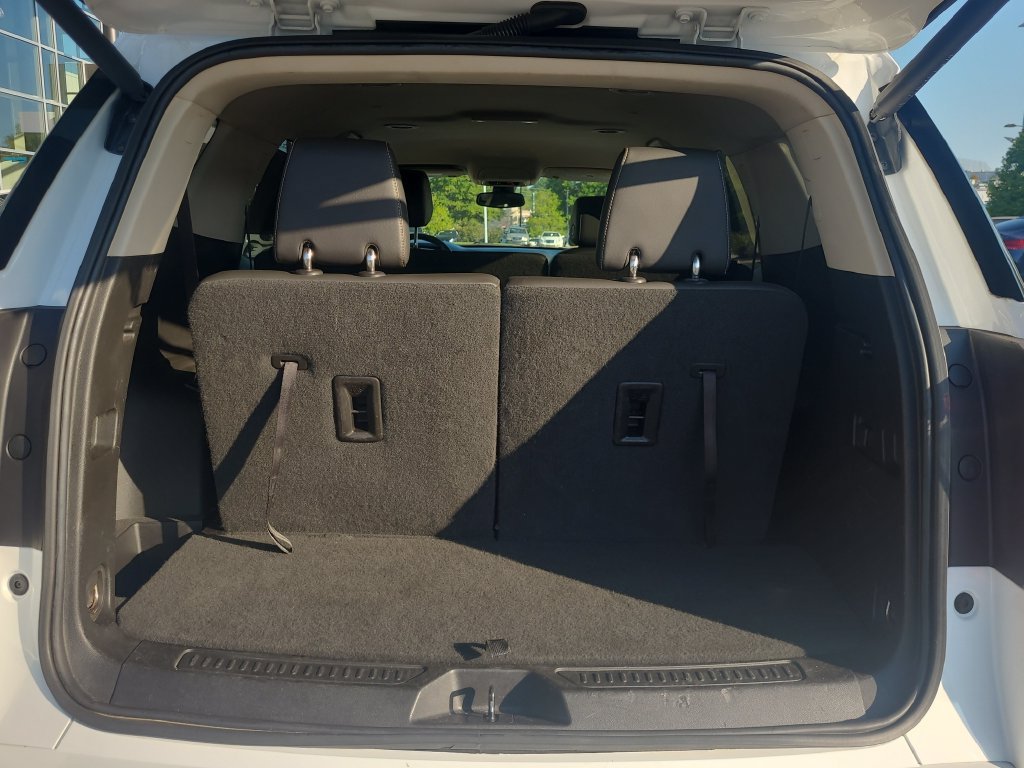 Used 2023 GMC Acadia Denali FWD image 16