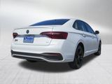 Used 2024 Volkswagen Jetta SE image 3