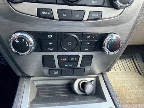 Used 2012 Ford Fusion SE FWD image 17