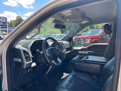 Used 2017 Ford F150 Lariat AWD/4WD image 16
