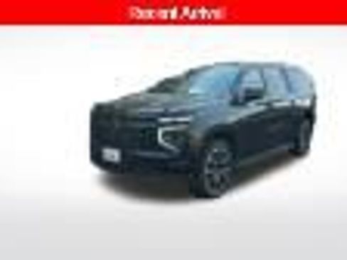 Used 2025 Chevrolet Suburban RST w/ Comfort Package AWD/4WD image 1