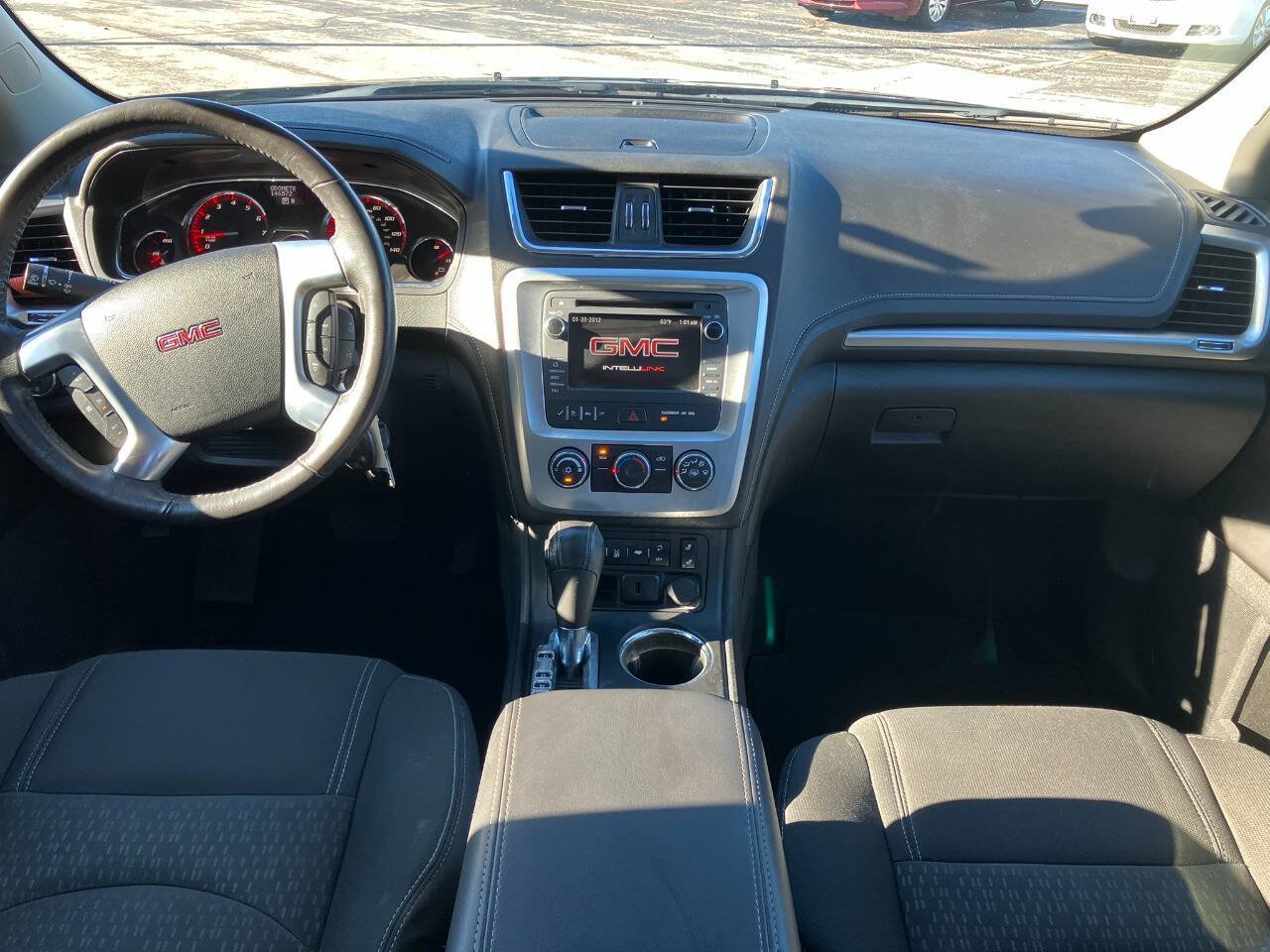 Used 2015 GMC Acadia SLE AWD/4WD image 18