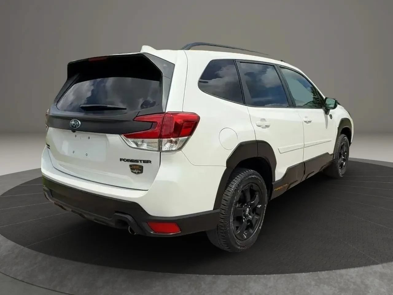 Used 2022 Subaru Forester Wilderness AWD/4WD image 5