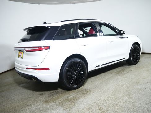 Used 2023 Lincoln Corsair Reserve w/ Equipment Group 202A AWD/4WD image 7