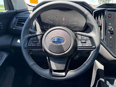 Used 2025 Subaru Ascent Bronze Edition w/ Onyx Package AWD/4WD image 14
