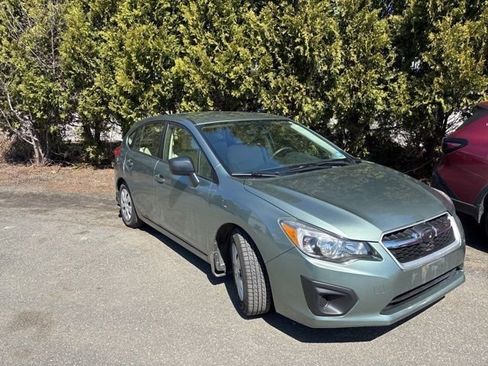 Used 2014 Subaru Impreza 2.0i image 2