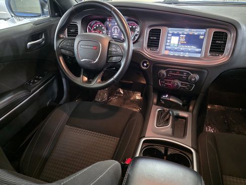 Used 2023 Dodge Charger SXT image 19