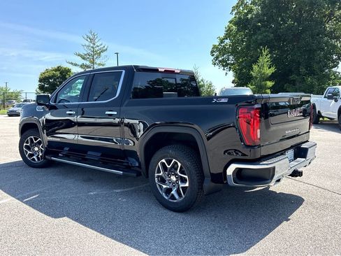 New 2026 GMC Sierra 1500 SLT w/ SLT Premium Plus Package AWD/4WD image 3