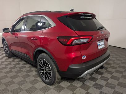 New 2025 Ford Escape SE w/ PHEV Premium Package