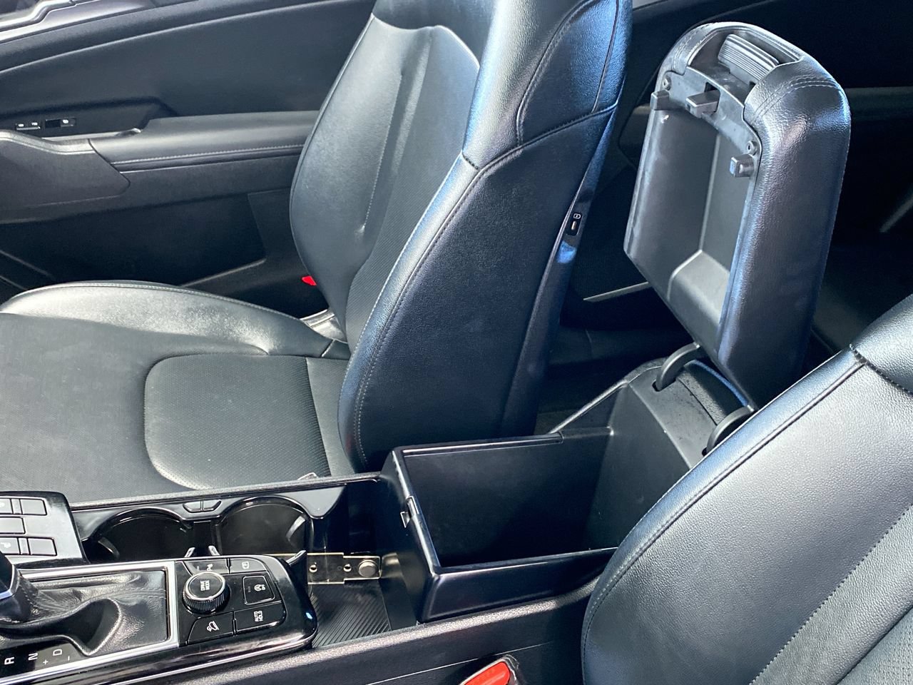 Certified 2025 Kia Sportage EX FWD image 27
