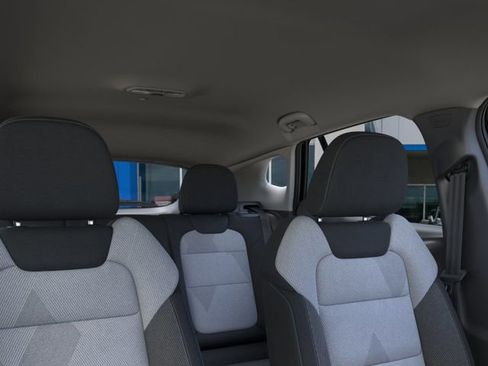 New 2026 Chevrolet Trax LS w/ LS Convenience Package FWD image 24