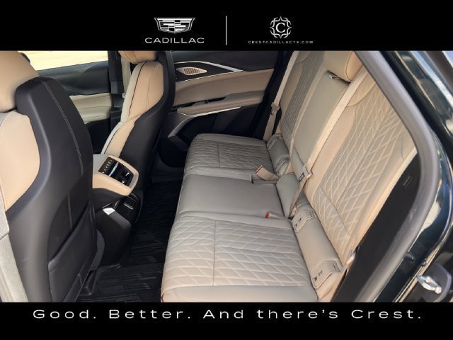 Used 2024 Cadillac Lyriq Luxury w/ Nappa Leather Package RWD image 29