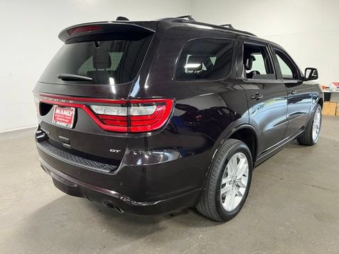 Used 2024 Dodge Durango GT AWD/4WD image 3