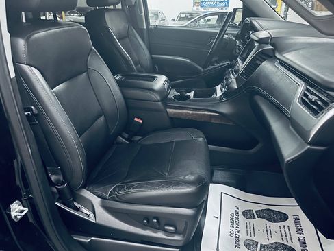 Used 2018 Chevrolet Suburban LT AWD/4WD image 21