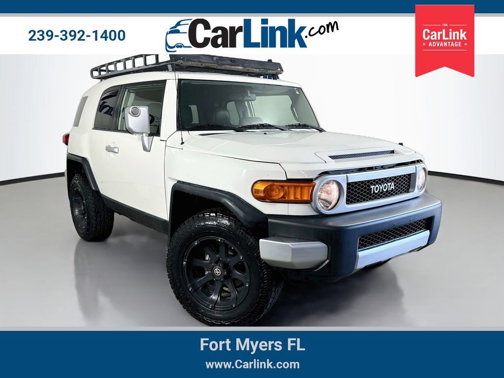 Used 2011 Toyota FJ Cruiser 4WD w/ Upgrade Pkg image 1