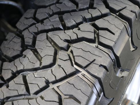 Used 1997 Ford F250 XLT image 55