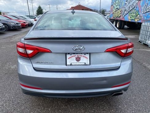 Used 2015 Hyundai Sonata SE w/ Option Group 02 image 5