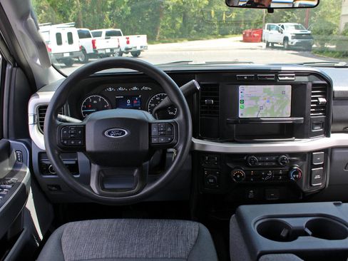 Used 2024 Ford F250 XLT image 25