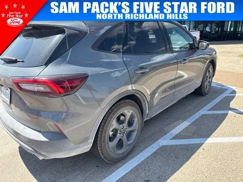 Used 2026 Ford Escape ST-Line w/ Tech Pack #1 FWD image 3