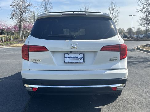 Used 2017 Honda Pilot Elite image 8