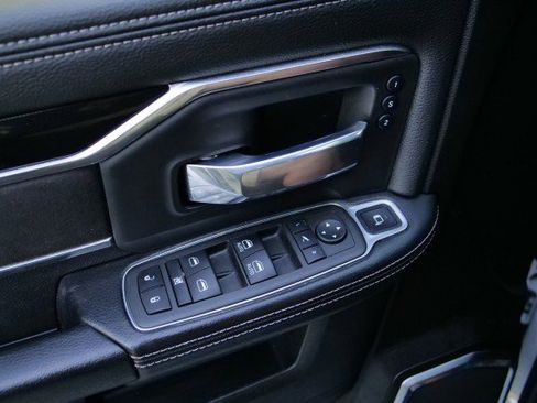 Used 2022 RAM 2500 Laramie AWD/4WD image 34