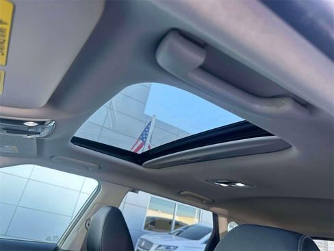 Used 2021 Kia Seltos EX image 20