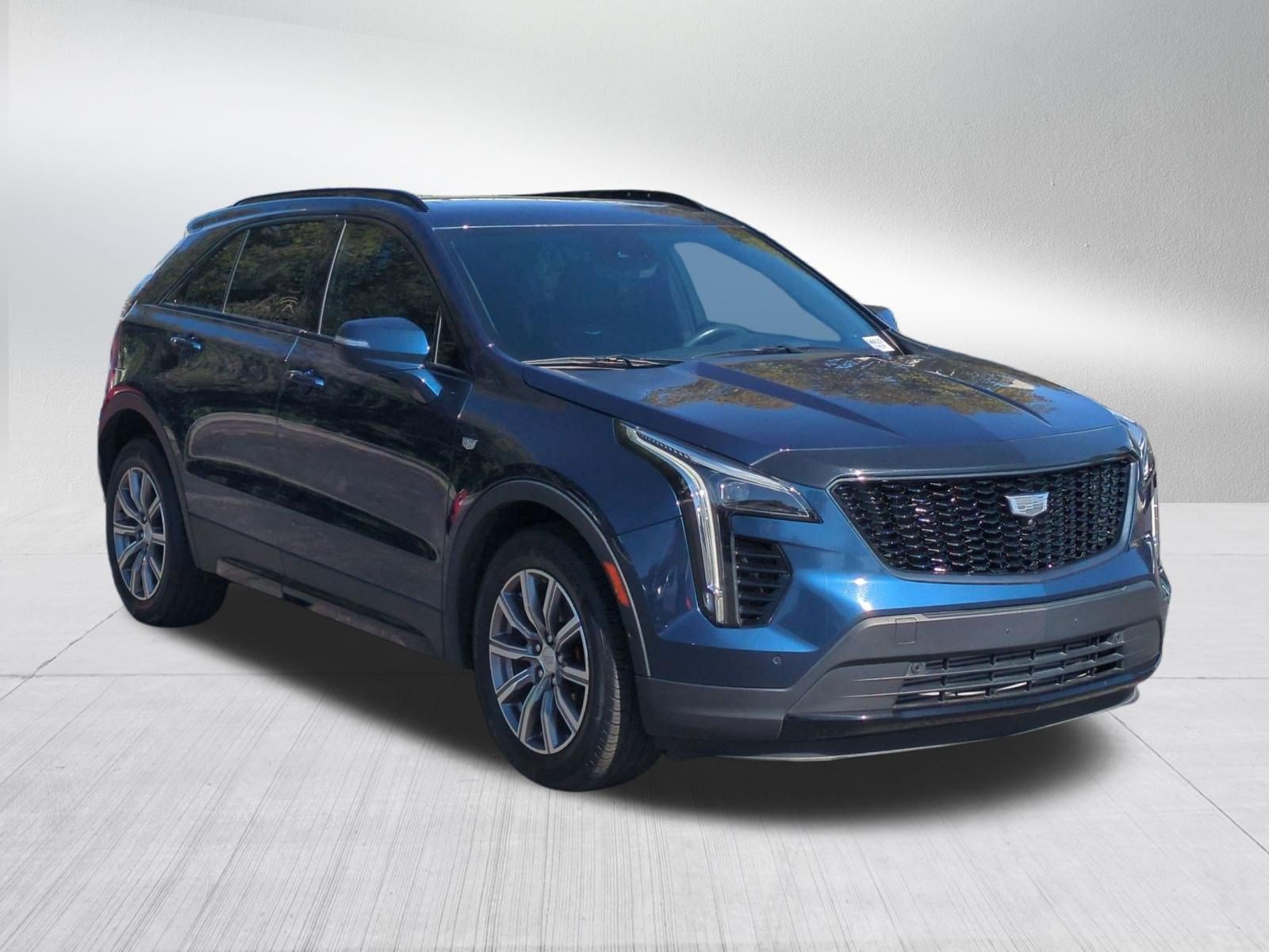 Used 2021 Cadillac XT4 Sport AWD/4WD image 8