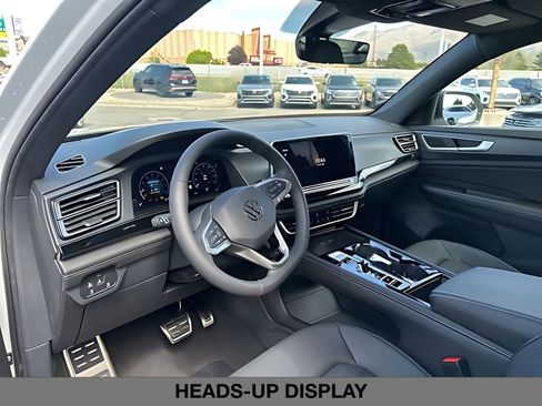 New 2026 Volkswagen Atlas Cross Sport SEL R-Line AWD/4WD image 19
