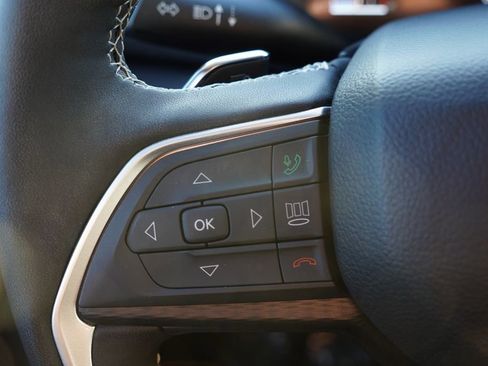 Certified 2025 Jeep Grand Cherokee Altitude image 29