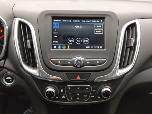 Used 2019 Chevrolet Equinox LT image 25