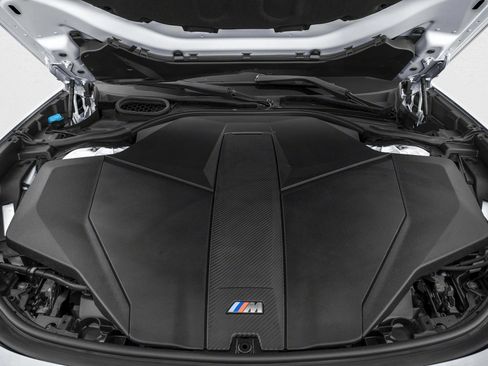 New 2026 BMW i7 M70 AWD/4WD image 8